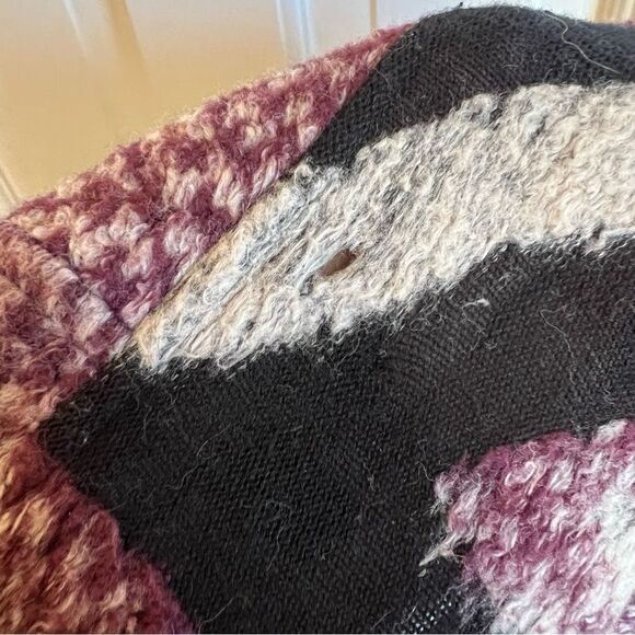 Lucky Brand Black and Pink Cardigan with Geometric Pattern - Picture 8 of 8